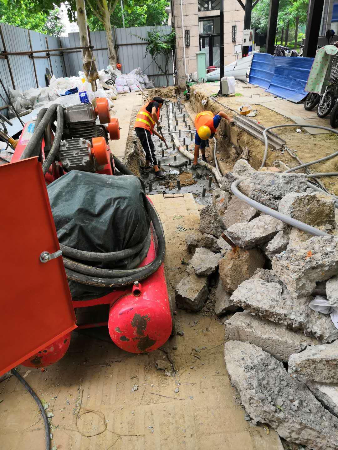 沧县地基加固解决房子的地基下沉问题