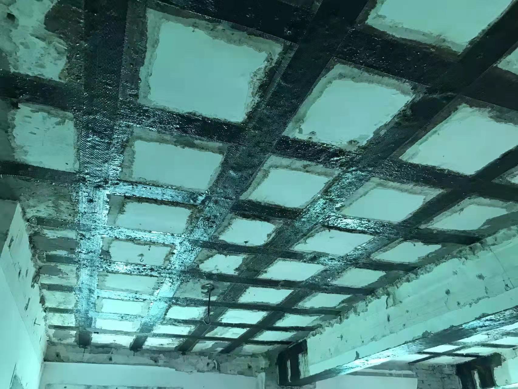 沧县粘碳纤维布施工工艺